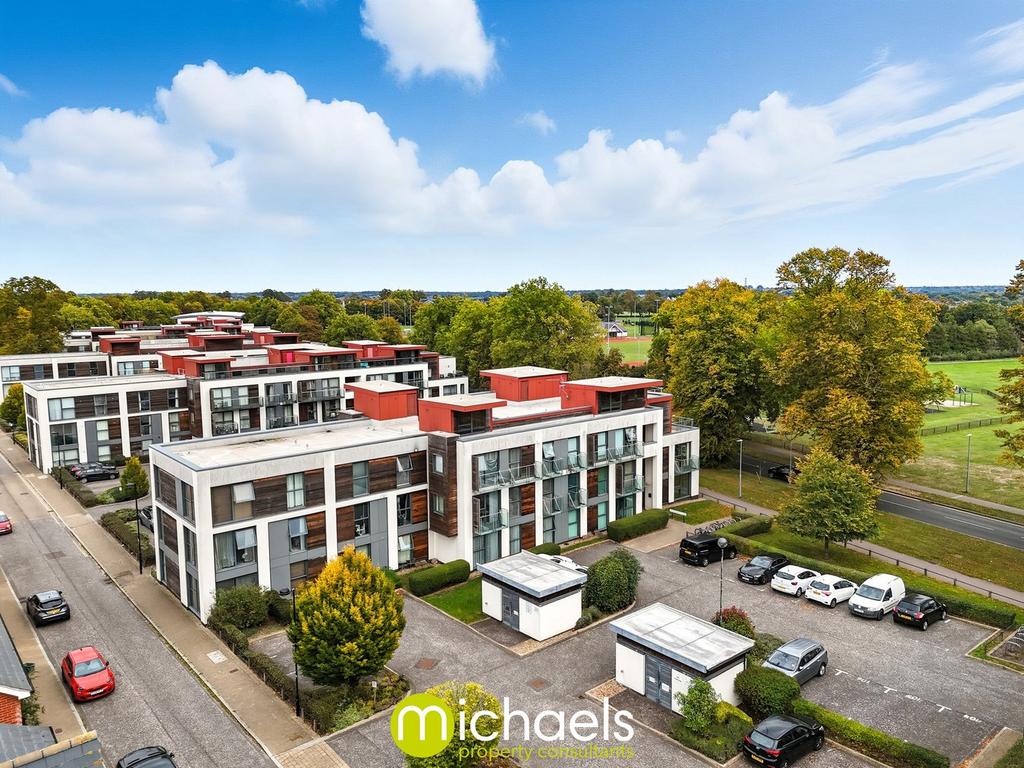 Cavalry Road, Colchester, CO2 2 bed apartment for sale - £220,000