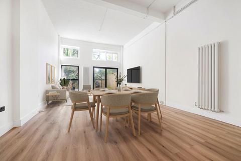 4 bedroom end of terrace house for sale, Trinity Gardens, SW9