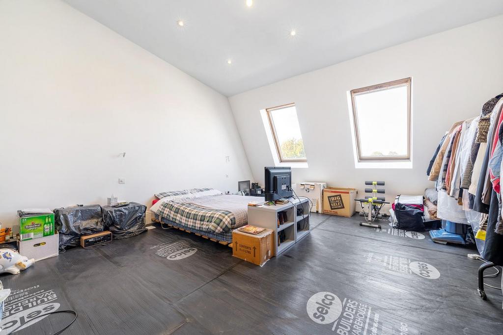 Bedroom 3.JPG