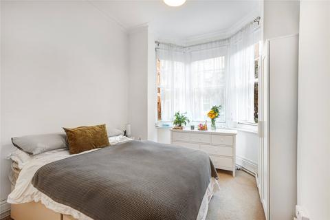 1 bedroom apartment for sale, Arlington Park Mansions, Sutton Lane North, London, W4