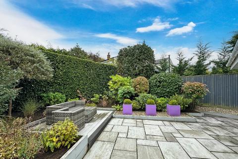 7 Birchfields, Hale, Altrincham, WA15 9LW