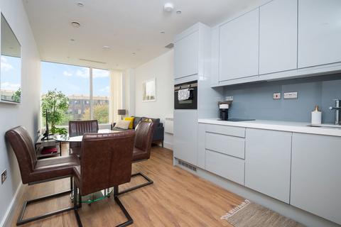 1 bedroom apartment to rent, Westgate House, London W5