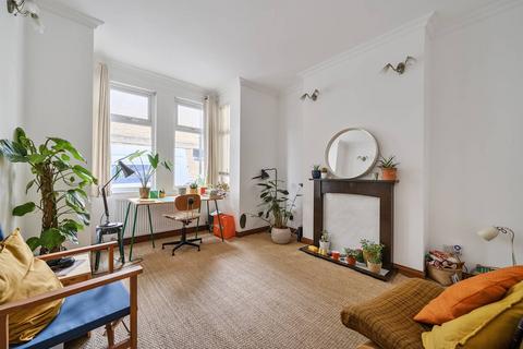 2 bedroom terraced house for sale, London E3