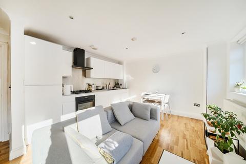 Flat 4, Kashmir House, 66 Gibbon Road, London, SE15 3XE