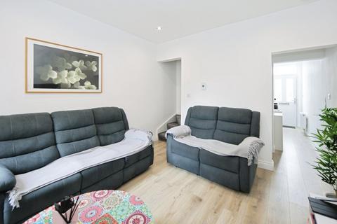 3 bedroom end of terrace house for sale, Royal Oak Lane, Bedworth CV12