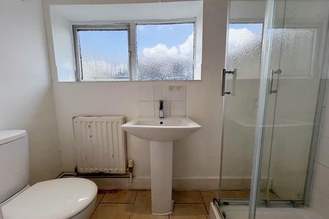 undefined, Victoria Street, Dunstable LU6