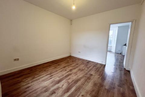 undefined, Victoria Street, Dunstable LU6
