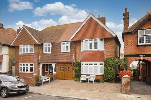 undefined, West Cliff Road, Broadstairs, Kent, CT10