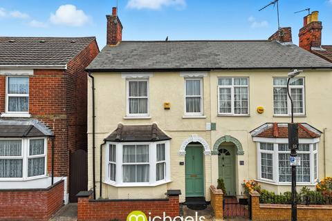 3 bedroom semi-detached house for sale, Kendall Road, Colchester, CO1