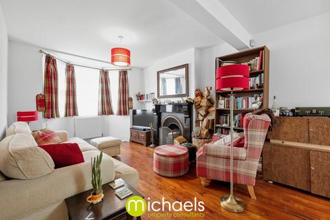 3 bedroom semi-detached house for sale, Kendall Road, Colchester, CO1