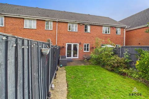 undefined, Heather Close, Burton-On-Trent DE14