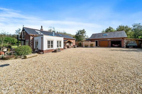 6 bedroom detached house for sale, Hall Lane, Ormskirk L40