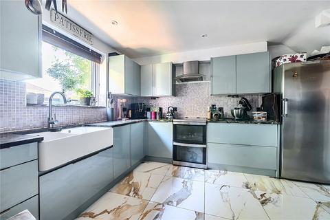 4 bedroom detached house for sale, Tintinhull Road, Yeovil, Somerset, BA21