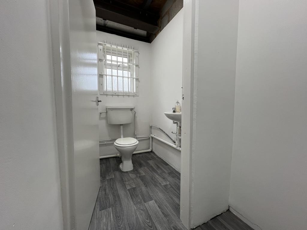 Photo 28