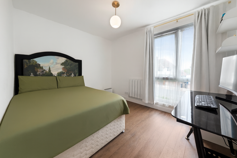 Flat 4, Avenue Court Farm Avenue, London, NW2 2PT