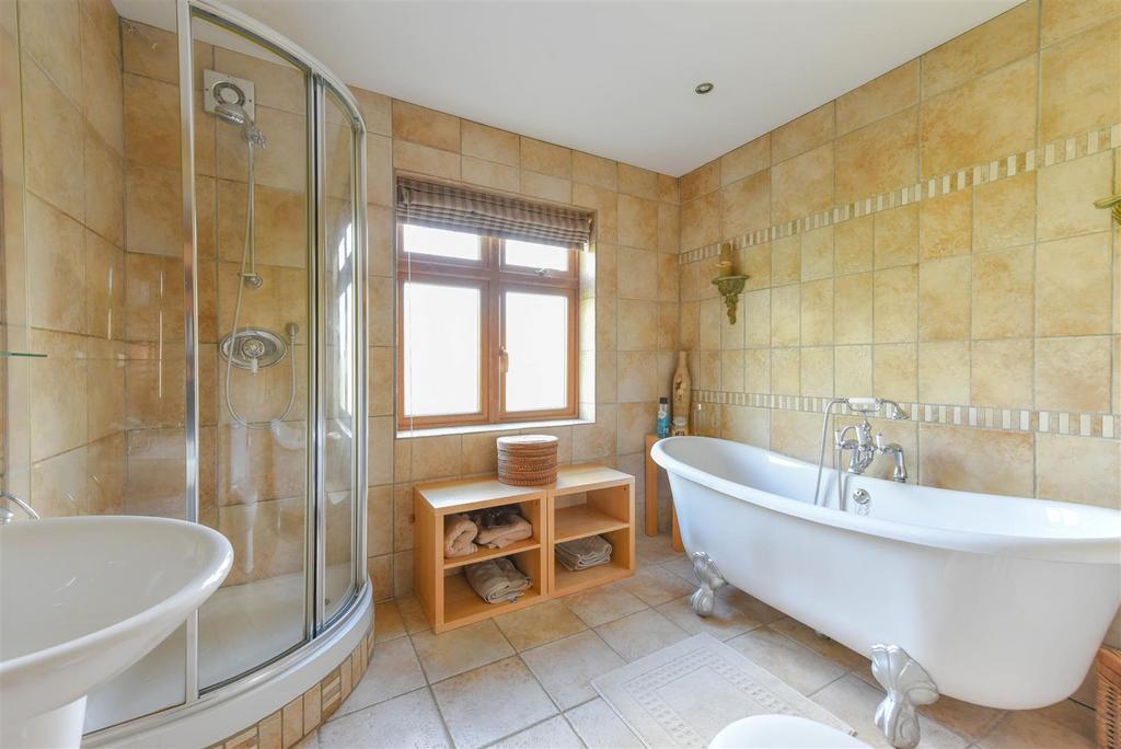 Family bathroom
