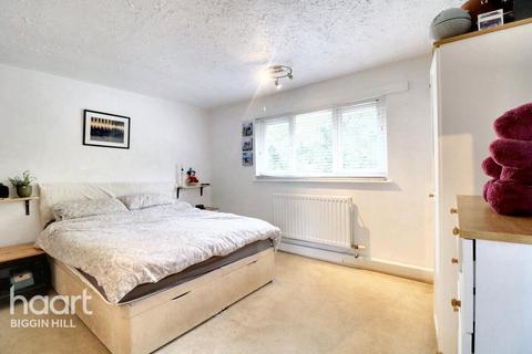 2 bedroom maisonette for sale, Paynesfield Road, Tatsfield