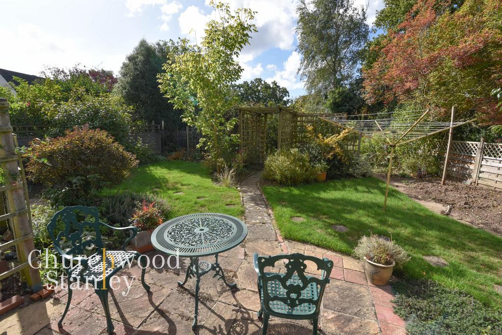 Patio + rear garden