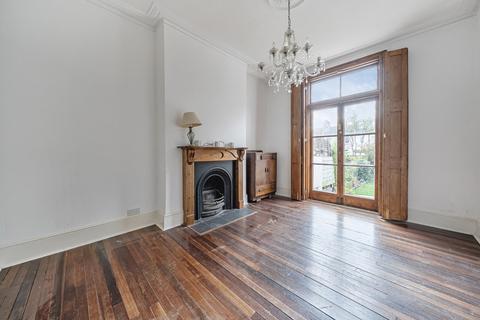 5 bedroom terraced house for sale, Broadfield Road, London