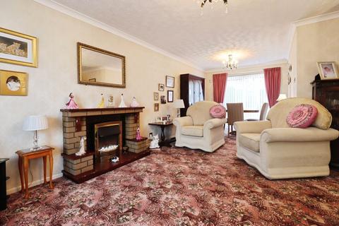 3 bedroom detached house for sale, Caughley Close, Broseley TF12