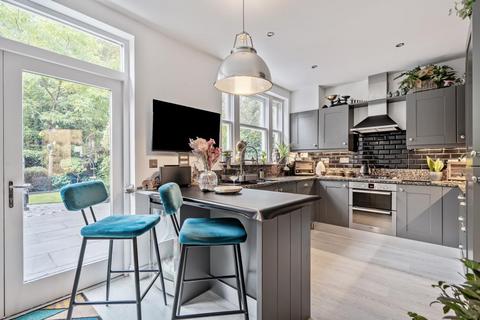 undefined, Cadugan Place,  Reading,  Berkshire,  RG1,  RG1