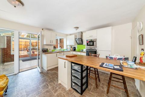 2 bedroom terraced house for sale, Warwick Road, Banbury