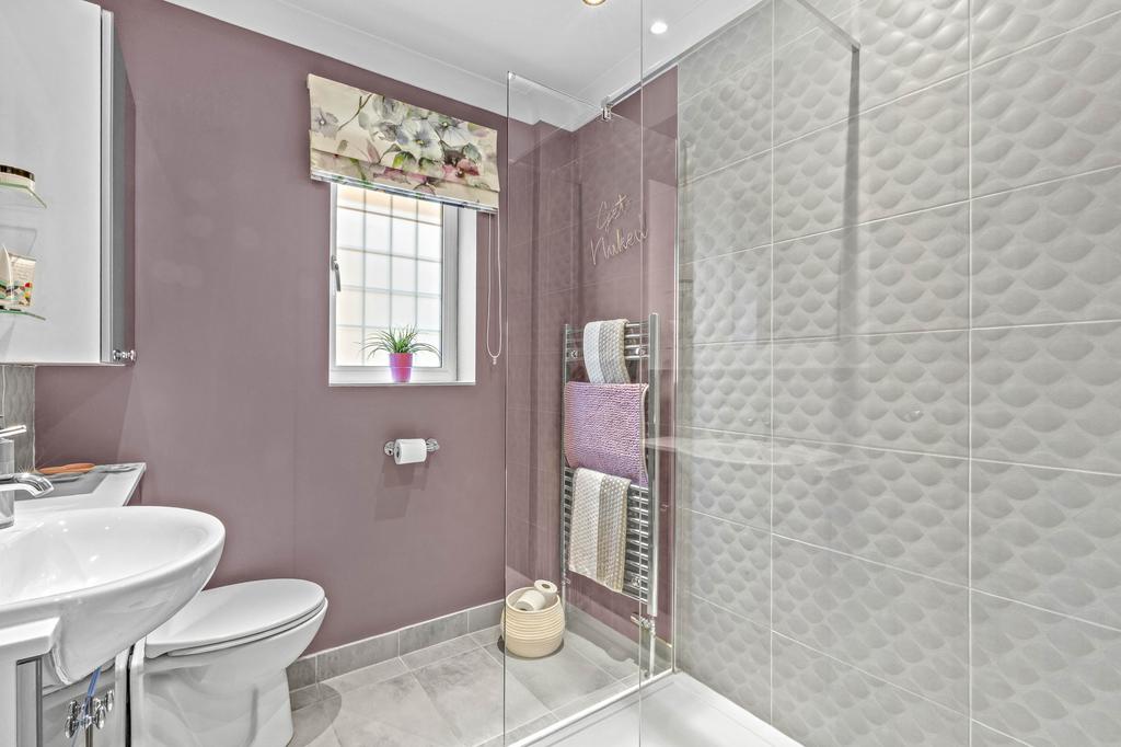67 Berwick Road, SL7 3 AS (LOW RES)-3