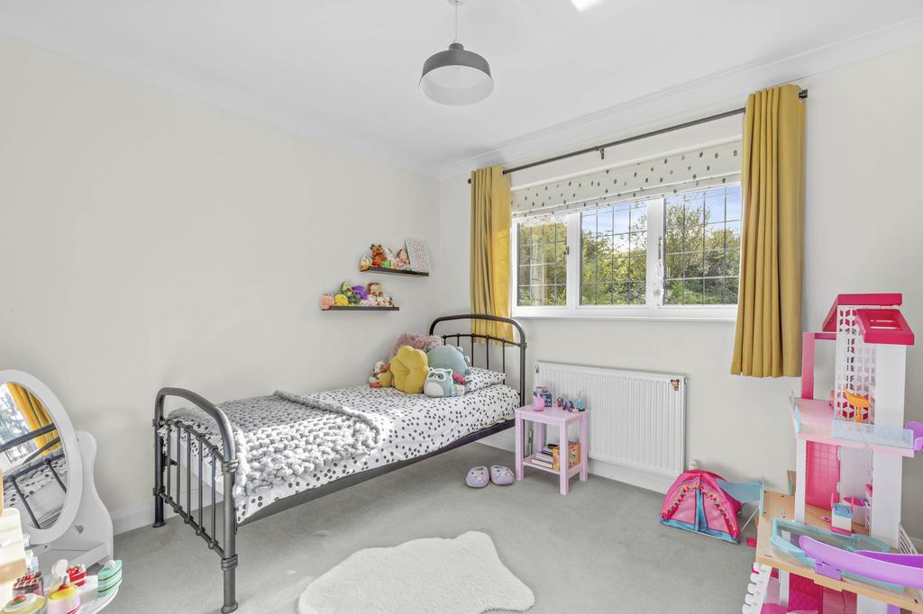 67 Berwick Road, SL7 3 AS (LOW RES)-2