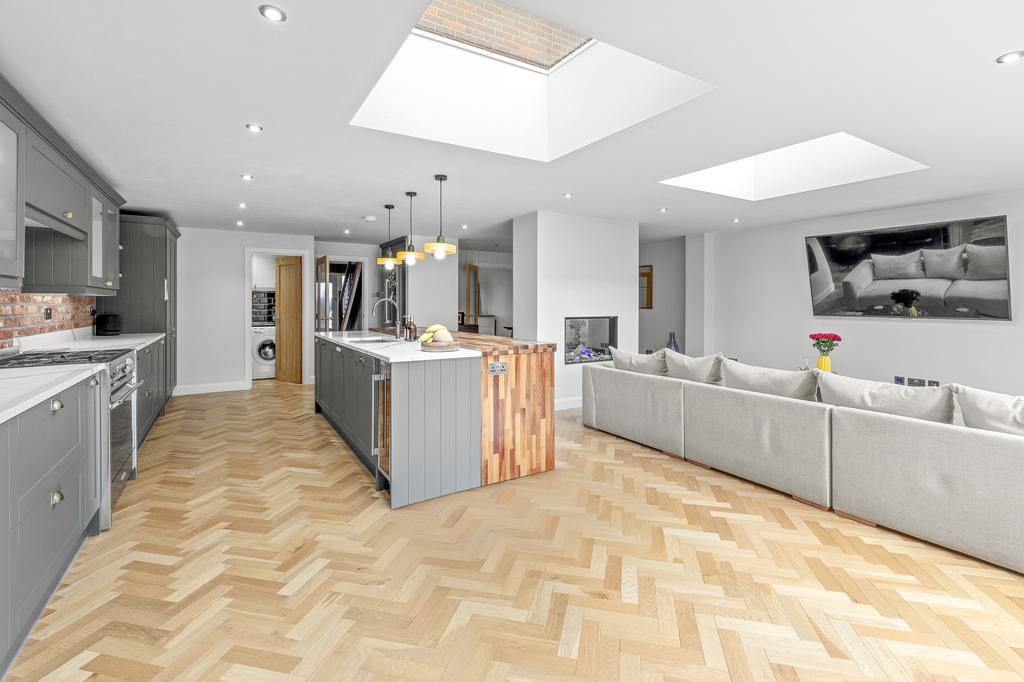 67 Berwick Road, SL7 3 AS NEW-3