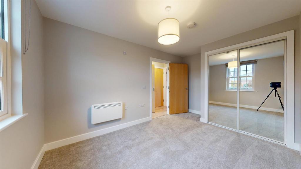 Benbow Quay 22 Bedroom 2.jpg