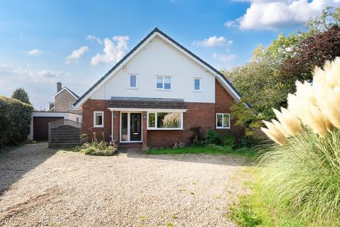 4 bedroom detached house for sale, Wrington Road, Congresbury, BS49