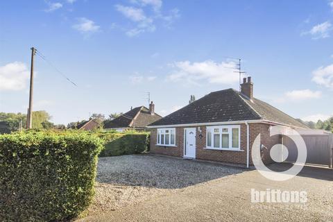 3 bedroom detached bungalow for sale - Hill Road, Middleton, King's Lynn
