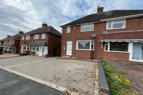 3 bedroom semi-detached house to rent, Hillingford Avenue, Great Barr, Birmingham, B43