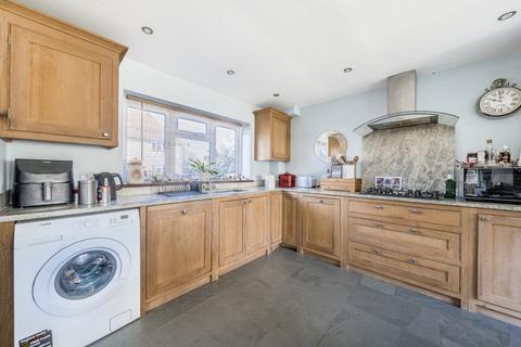 undefined, Ashcroft Gardens, Cirencester, Gloucestershire, GL7