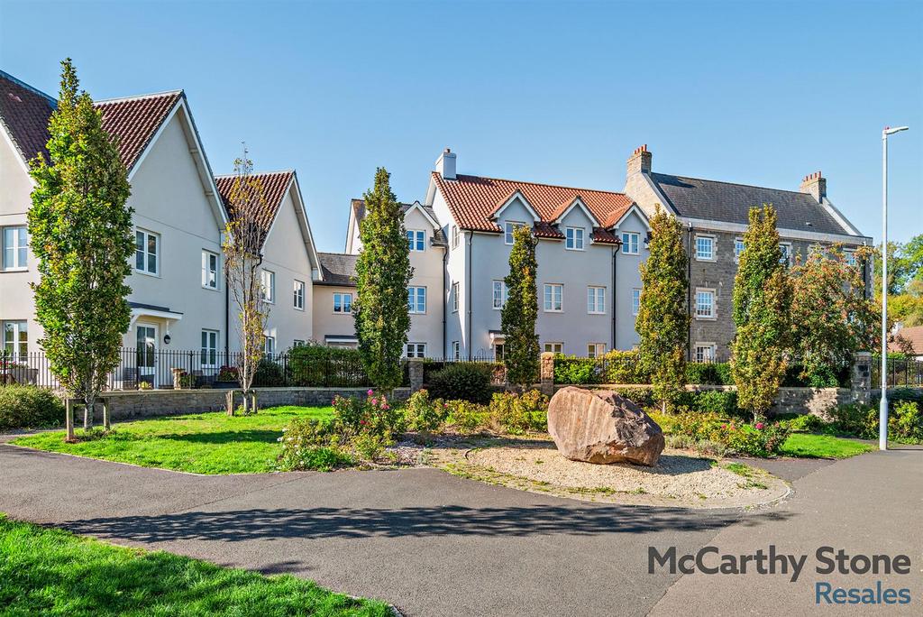 Barnhill Court