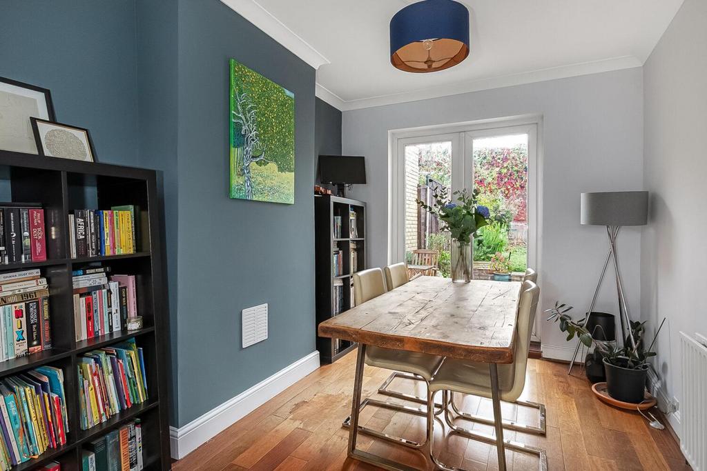 R2 A0481-2-1500x1000.jpg