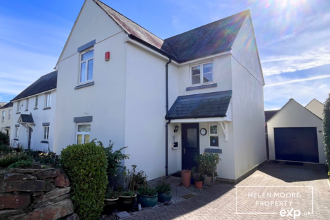 4 bedroom detached house for sale, Grassmere Way, Saltash PL12