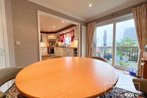 4 bedroom detached house for sale, Grassmere Way, Saltash PL12