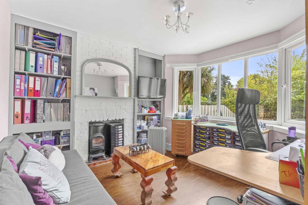 145 Courthouse Road, SL6 6 HY (LOW RES)-24