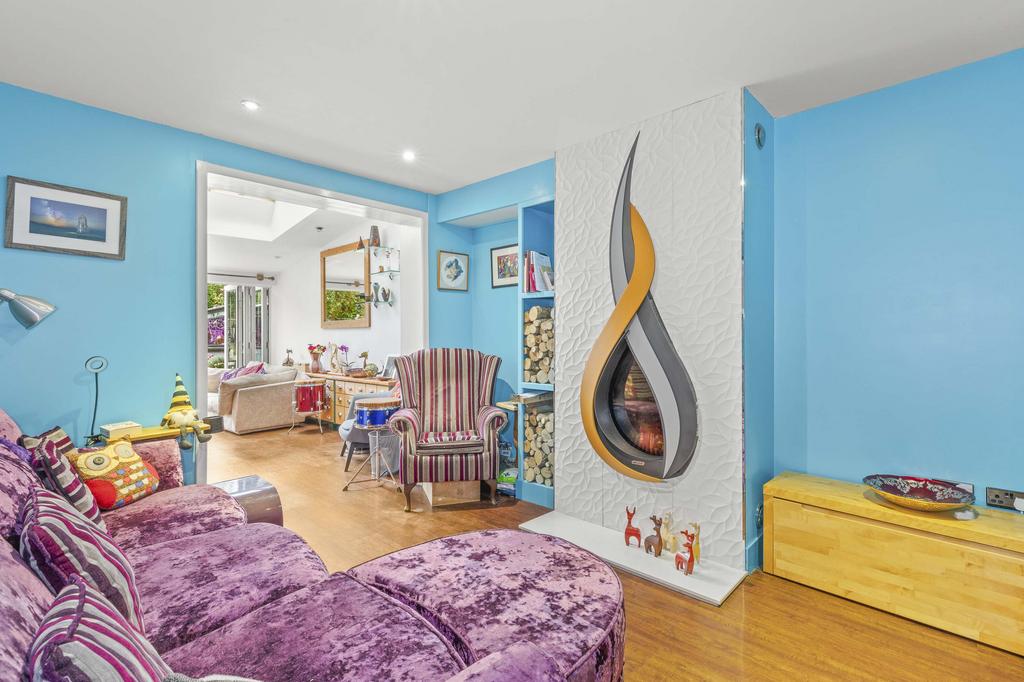 145 Courthouse Road, SL6 6 HY (LOW RES)-7