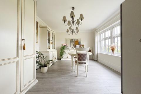 5 bedroom house for sale, Lancastrian Way, Woodford, Cheshire