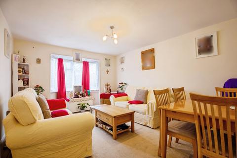 2 bedroom apartment for sale, Weald Close, London SE16