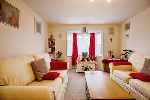 2 bedroom apartment for sale, Weald Close, London SE16