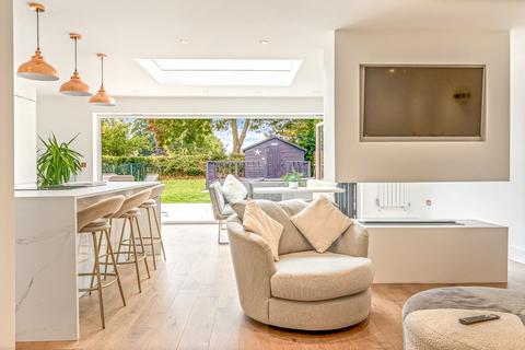 undefined, Six Acres, Leicester LE9