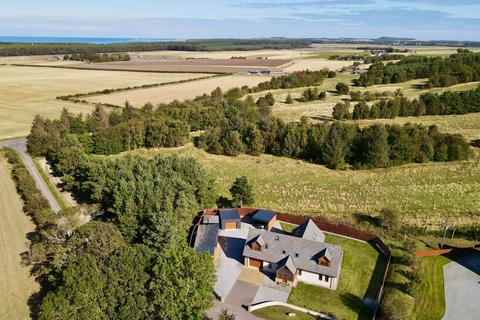 4 bedroom detached house for sale, 2 Fairway Gardens, Kinloss, Forres, IV36 2UA