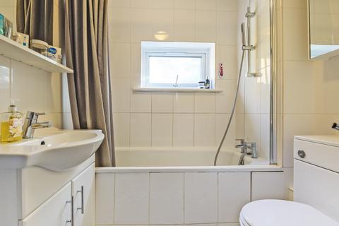 undefined, Shipwright Road, Surrey Quays, London, SE16