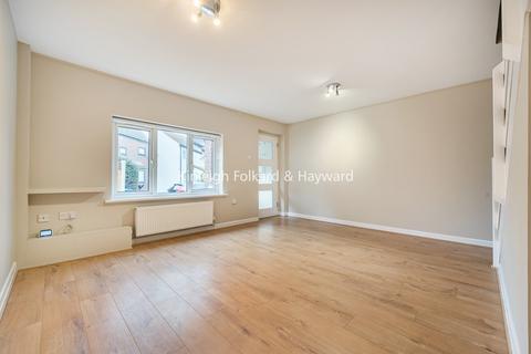3 bedroom house to rent, Shipwright Road, Surrey Quays, London, SE16