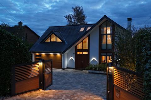 4 bedroom detached house for sale, Prestbury, SK10