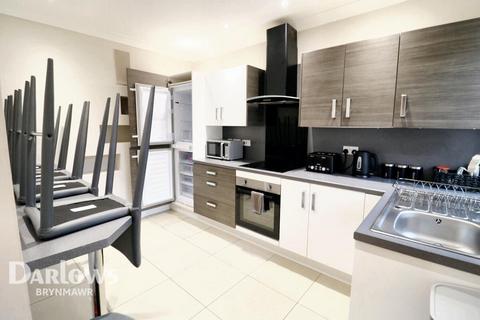 3 bedroom end of terrace house for sale, Church Street, Tredegar