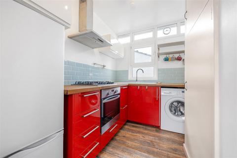 Kennoldes, Croxted Road, London, SE21